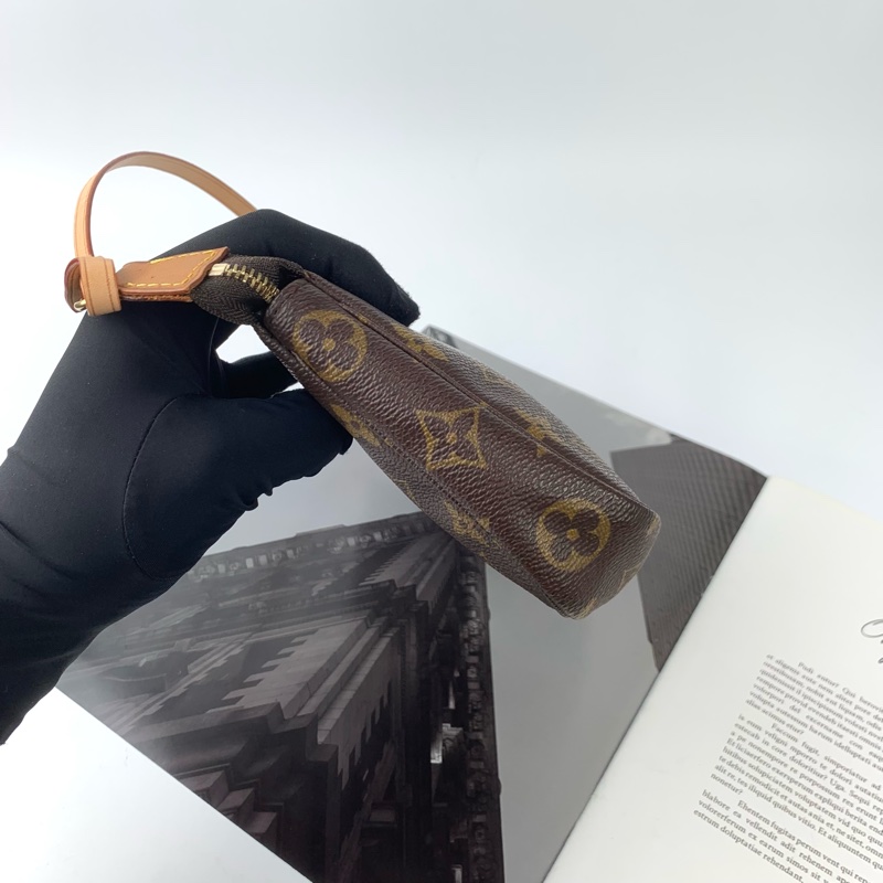 LV大麻將包 包況很新👍有金屬長鏈條-6