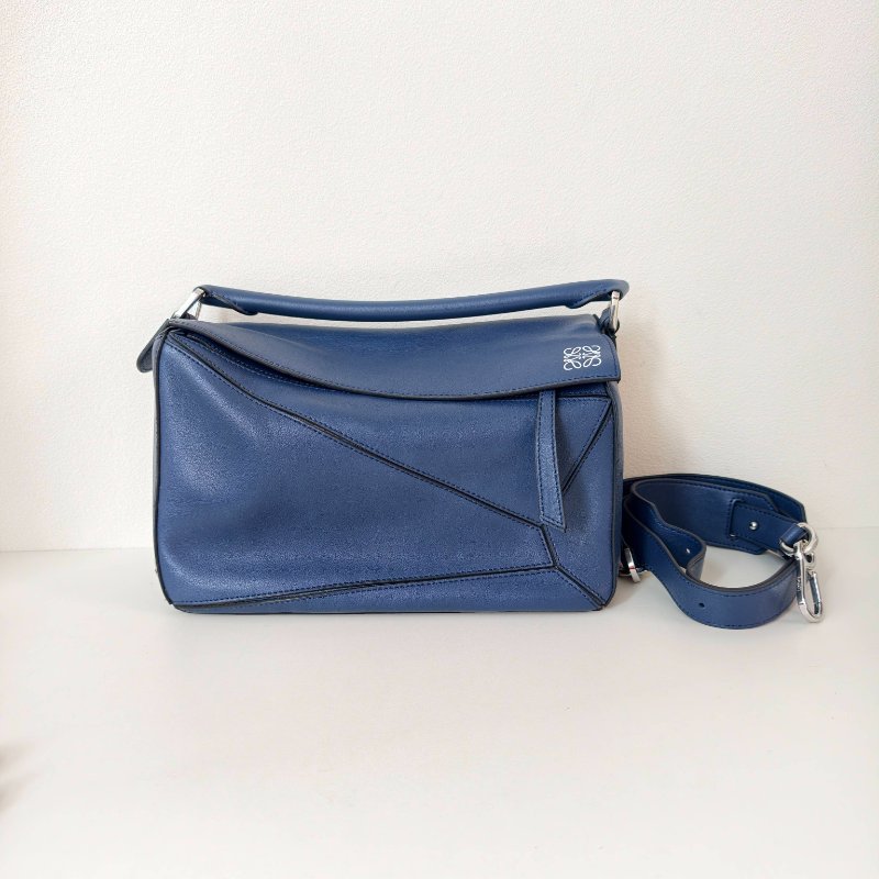 羅意威/Loewe 中號緞面牛皮革 Puzzle 手袋 藍色 15年 29×19.5×14cm 98新-0