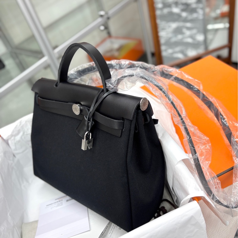 【全新閒置】Hermes 黑銀Herbag31子母 B刻 手提包 單肩包-2