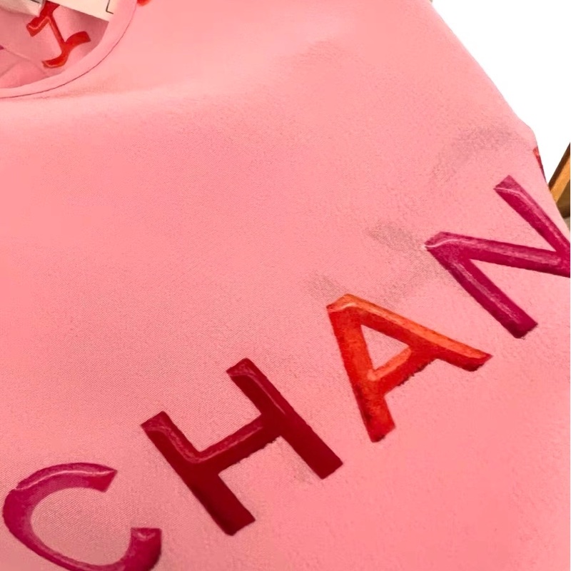 Chanel字母背心粉色44碼偏小,黑色40碼-2
