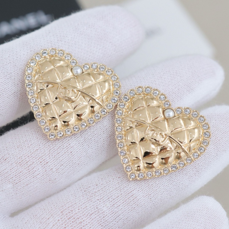 99新閑置品 Chanel 香奈兒愛心耳釘-1