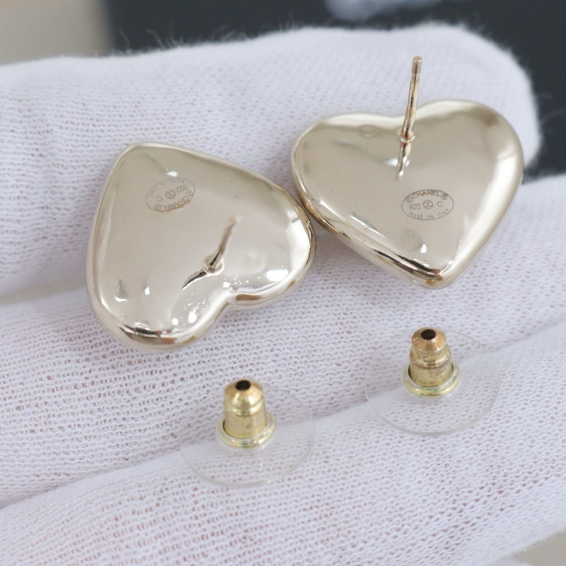 香奈兒22c爆款復古金邊珍珠愛心耳釘-12