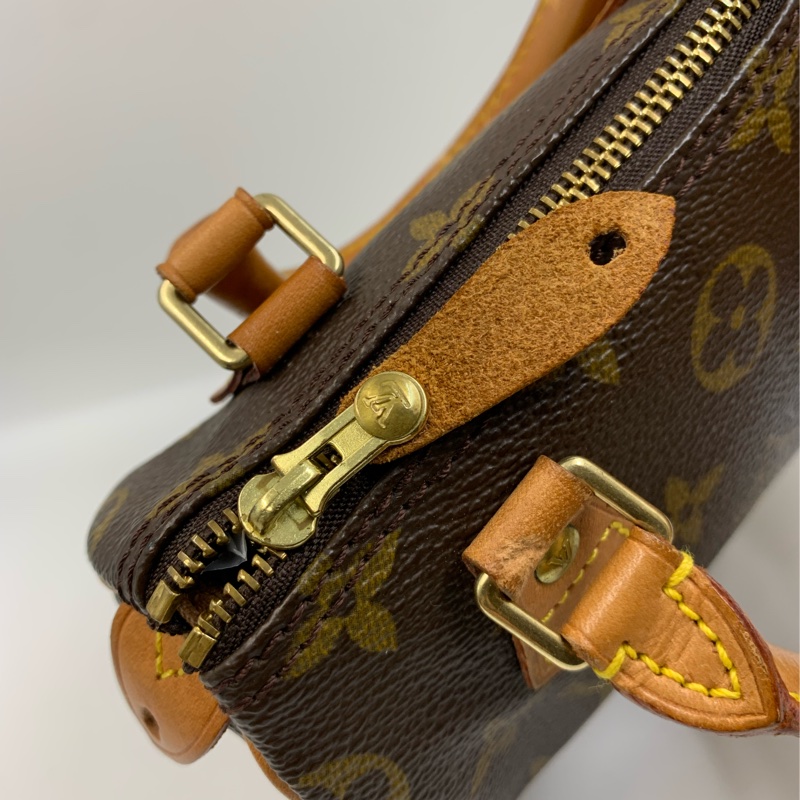 Louis Vuitton Vintage Nano Speedy-17