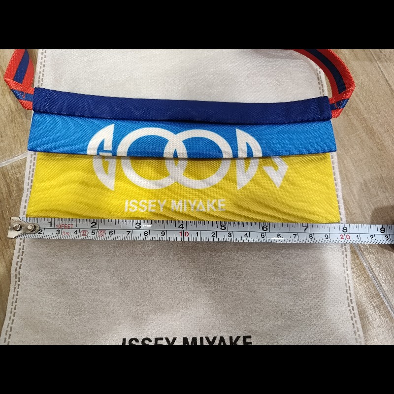 issey miyake good goods 黃藍橘色撞色尼龍帆布 手機包護照包小廢包抓皺包肩背包斜背包 全新-12