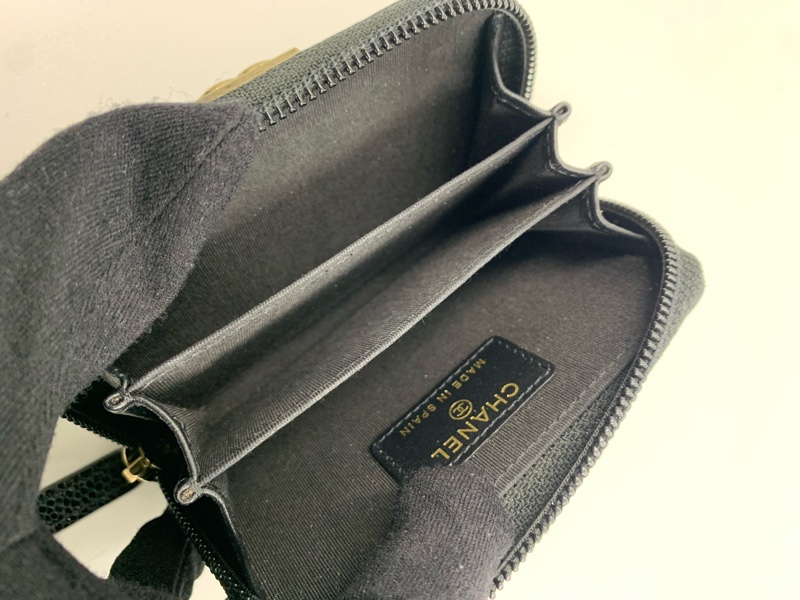 Chanel Zipper Cardholder-12