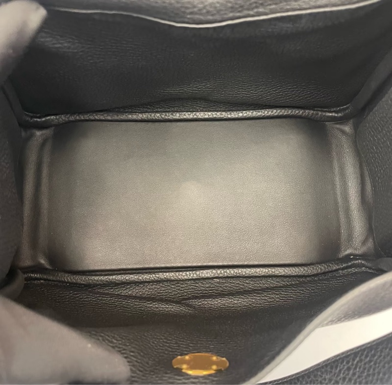 愛馬仕Hermes Lindy26黑金 k刻 單肩包-5