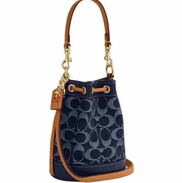 Coach 女士 經典牛仔迷你桶包均碼碼16cm*8.8cm*14cm-1