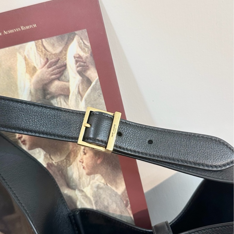 【全🆕】YSL hobo small LE5A7 黑金色 Logo粒面牛皮 Hobo 小號 small Black單肩包 手提包-4