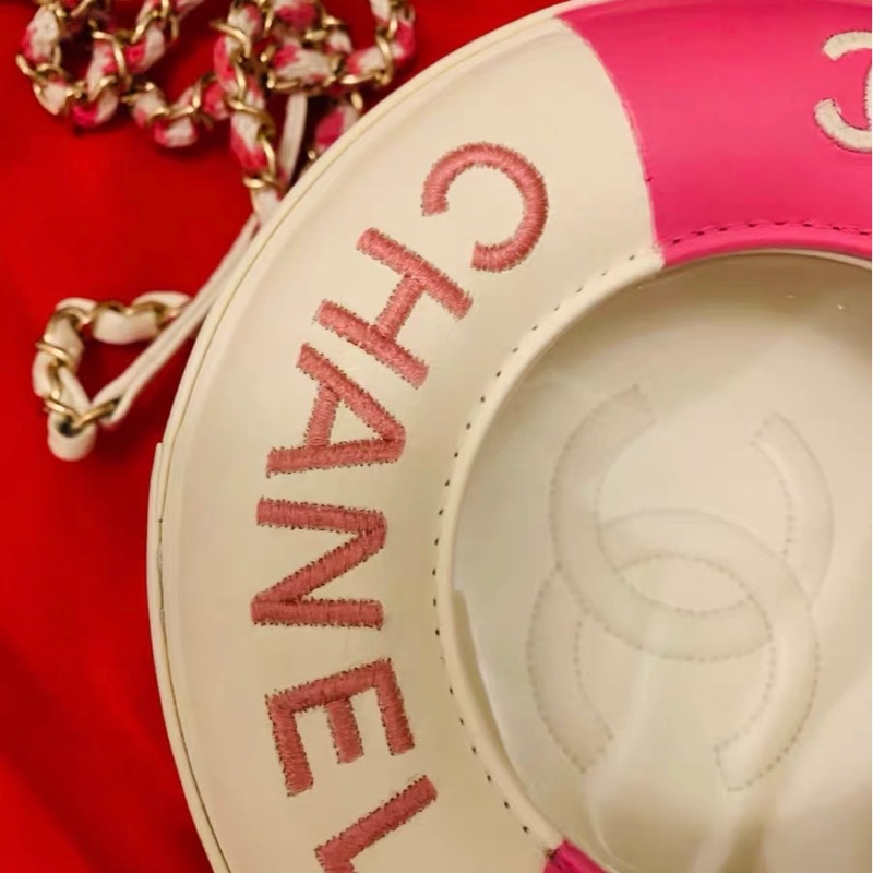 Chanel包玫紅色沒卡，黑色有卡-0