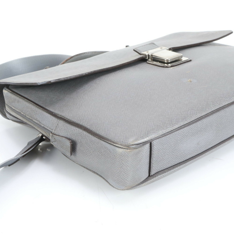 路易威登 Taiga Vasili PM Glacier M32641 男士皮革兩用商務單肩包-3