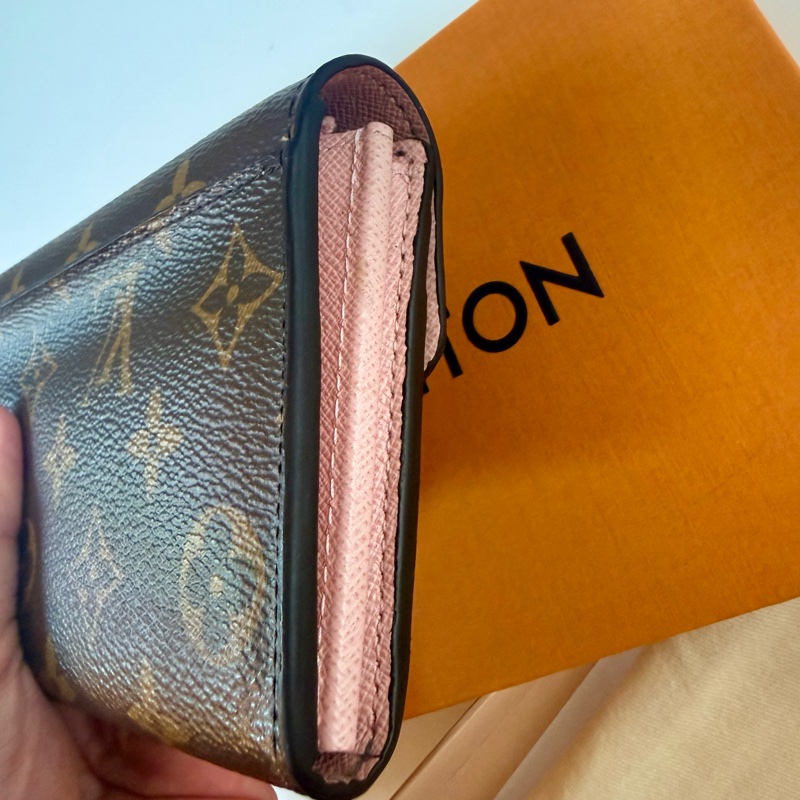 ✔️LV Louis Vuitton 路易威登 Monogram M62235 Sarah 金釦長夾/櫻花粉-29