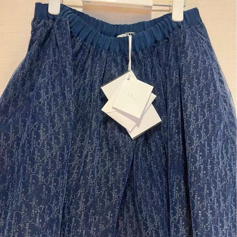 Dior短裙兒童12碼,成人可以穿-1