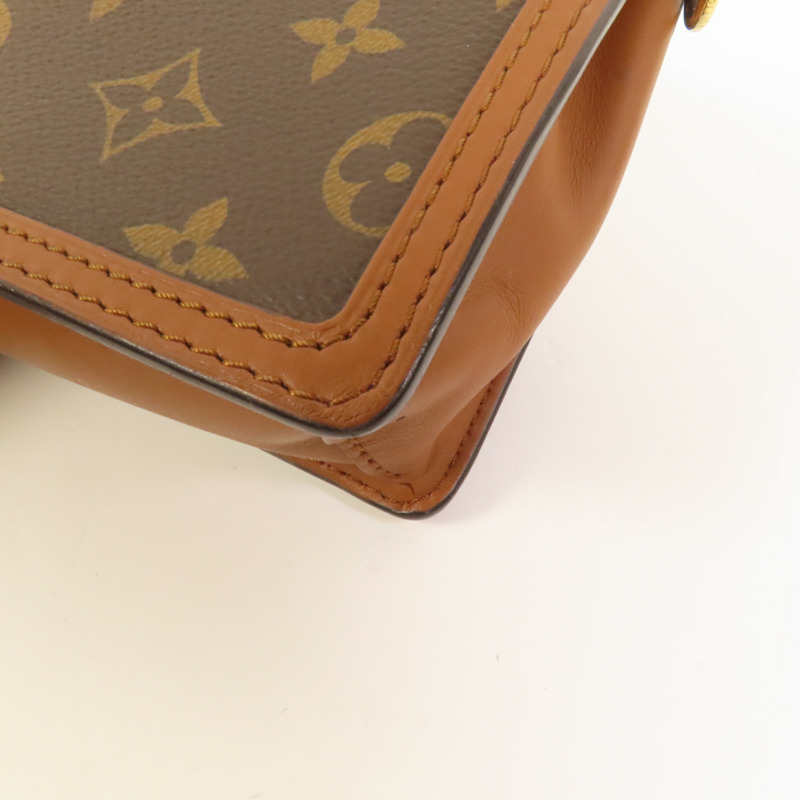 LOUIS VUITTON Monogram Reverse Mini Dauphine金扣肩背袋-10
