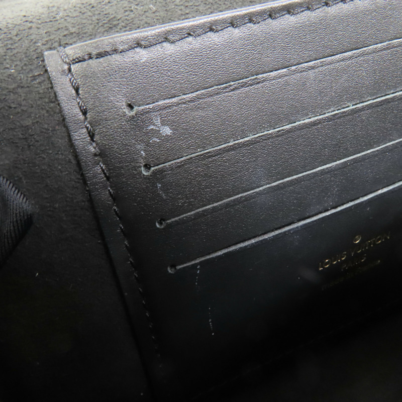 LOUIS VUITTON Monogram Reverse Mini Dauphine金扣肩背袋-13