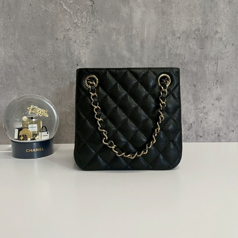 Chanel mini tote 黑金荔枝牛 晶片款-1