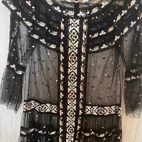 Dior刺繡連衣裙34碼偏大