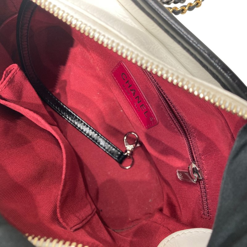 CHANEL 香奈兒 A91810 Gabrielle Hobo 羊皮 肩背包 拚色 雙色鍊-8