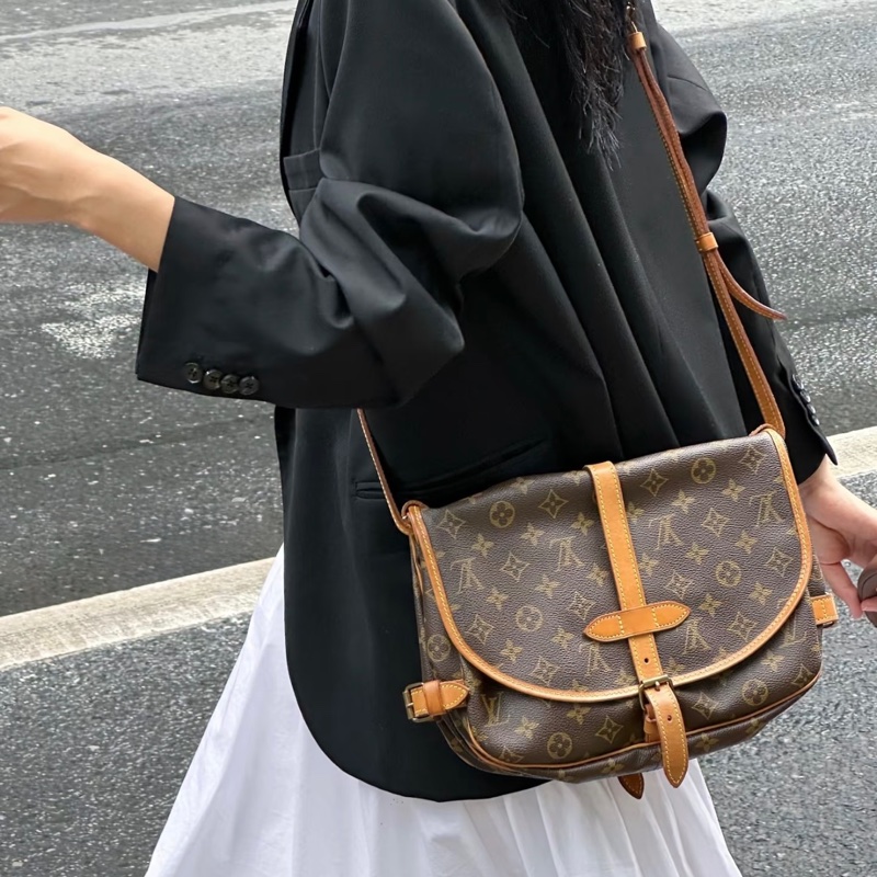 「JL精品代購」 9新 Lv老花雙子星小號斜挎單肩包-1