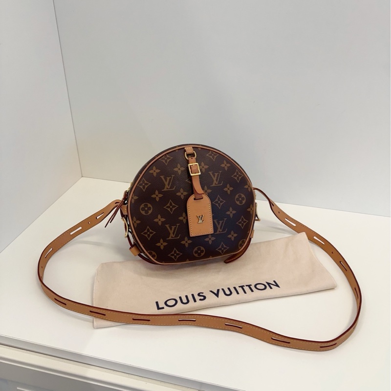 ✨Lv 老花圓餅中號 肩帶可調節 多種背法 ☀️-2