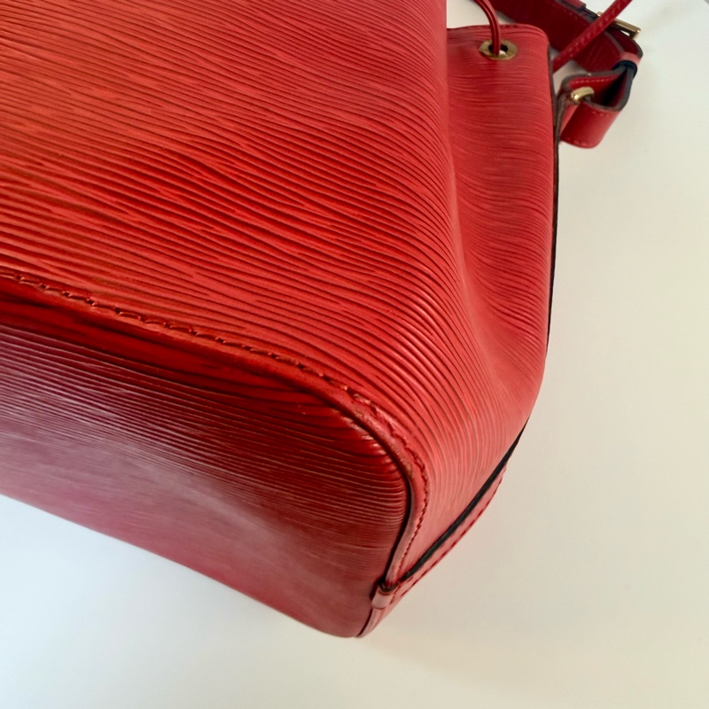 ✔️LOUIS VUITTON LV 路易威登 Epi Noe 水波紋水桶包/紅-10