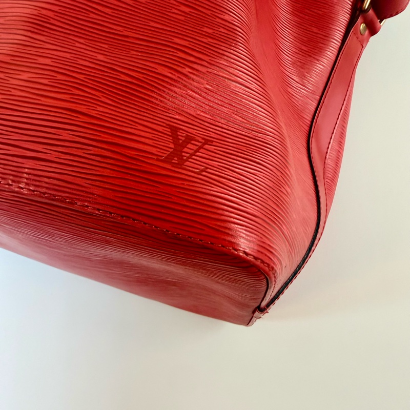 ✔️LOUIS VUITTON LV 路易威登 Epi Noe 水波紋水桶包/紅-26