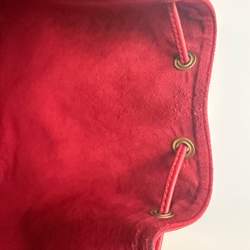 ✔️LOUIS VUITTON LV 路易威登 Epi Noe 水波紋水桶包/紅-34