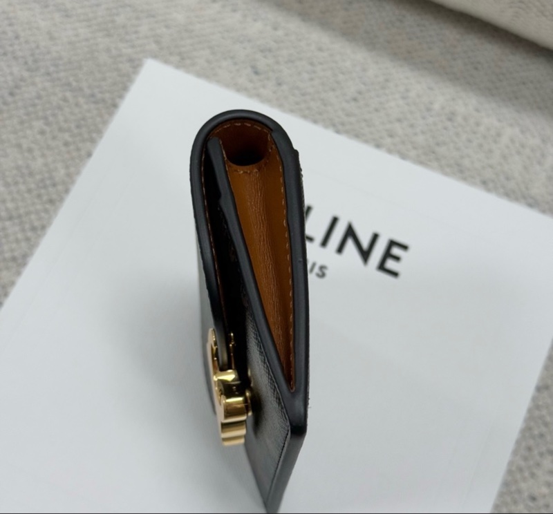 CELINE賽琳 Triomphe 凱旋門金屬大鎖扣老花滿印合成革 零錢包卡包女款棕色-4