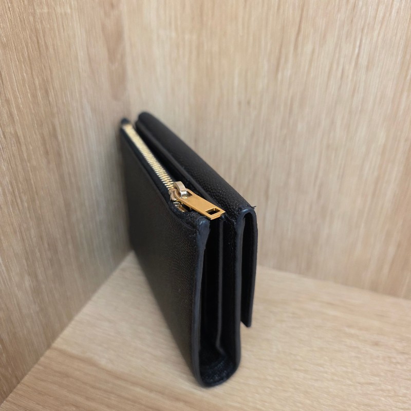 [ 甜價出！😍] YSL 黑粒面牛皮金釦UpTown短夾-1