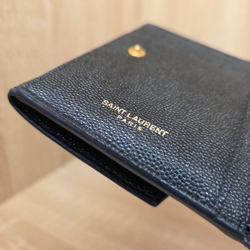 [ 甜價出！😍] YSL 黑粒面牛皮金釦UpTown短夾-17