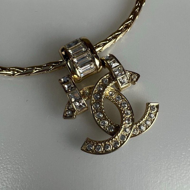 CHANEL C23/P 淡金水鑽頸鍊-2