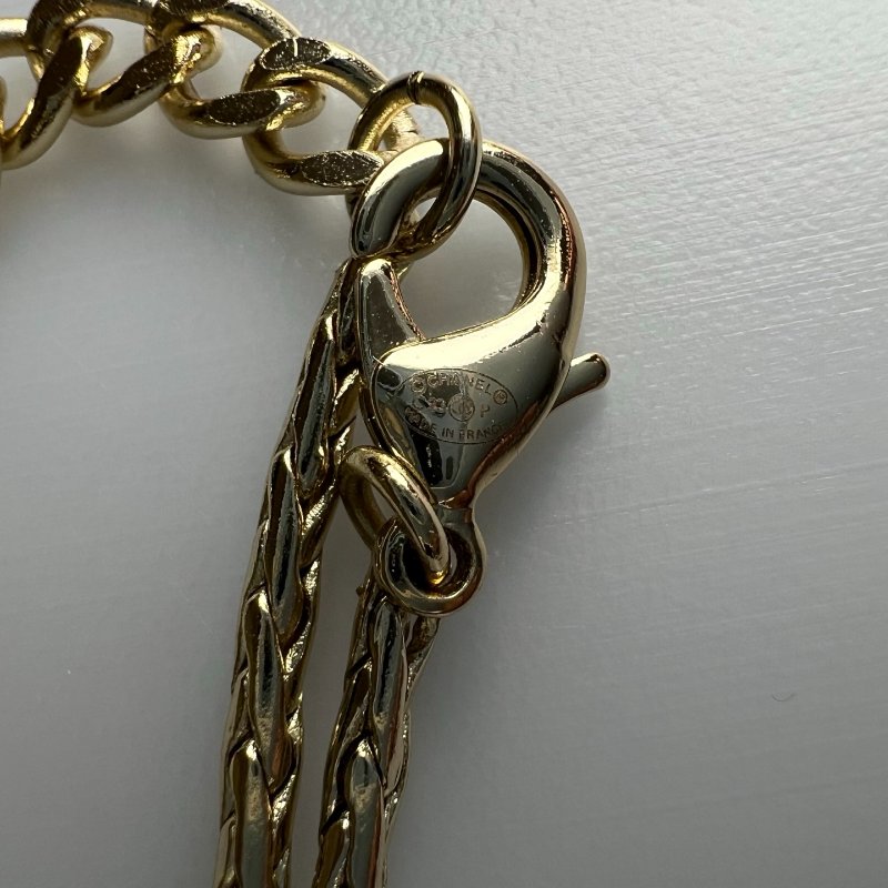 CHANEL C23/P 淡金水鑽頸鍊-5