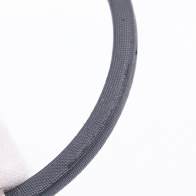 Gucci 女士 G 迷你鑽石錶圈腕錶,102,銀色錶盤,不鏽鋼錶殼,皮革錶帶,石英機芯,電池驅動,手鐲式腕錶-4