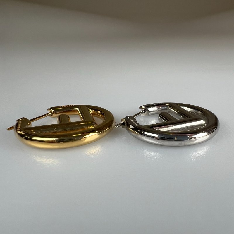FENDI 金銀雙色LOGO耳環-4