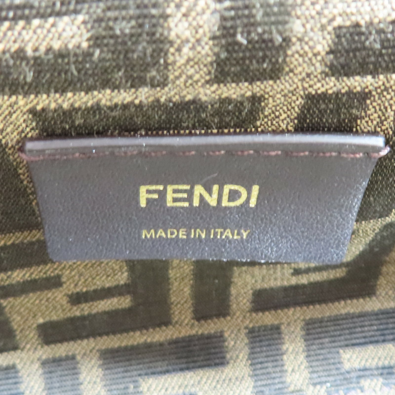 白色 毛絨 First 肩背包【FENDI 芬迪】 8BP129-5