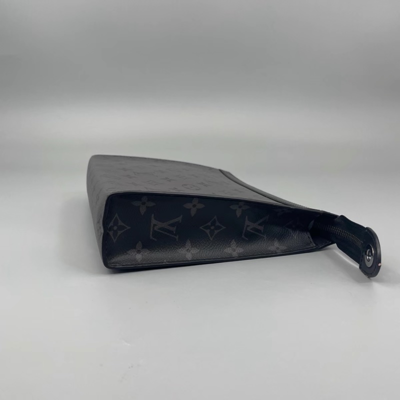 LV老花拼色手拿包 芯片款-4