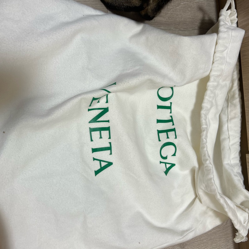 BV CRADLE 黑 小號-15