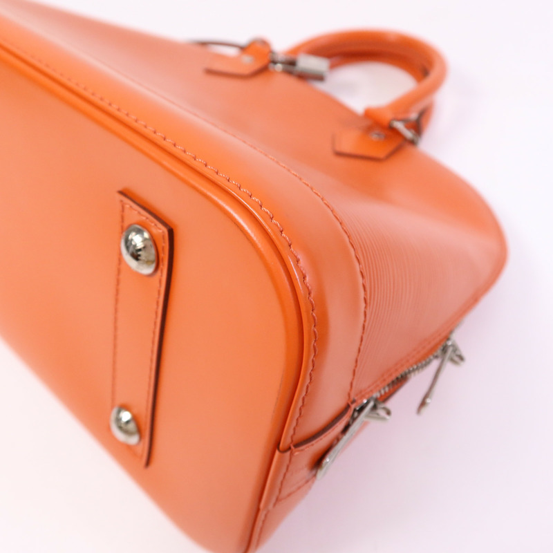 LOUIS VUITTON Epi Alma MM銀扣手挽袋-4