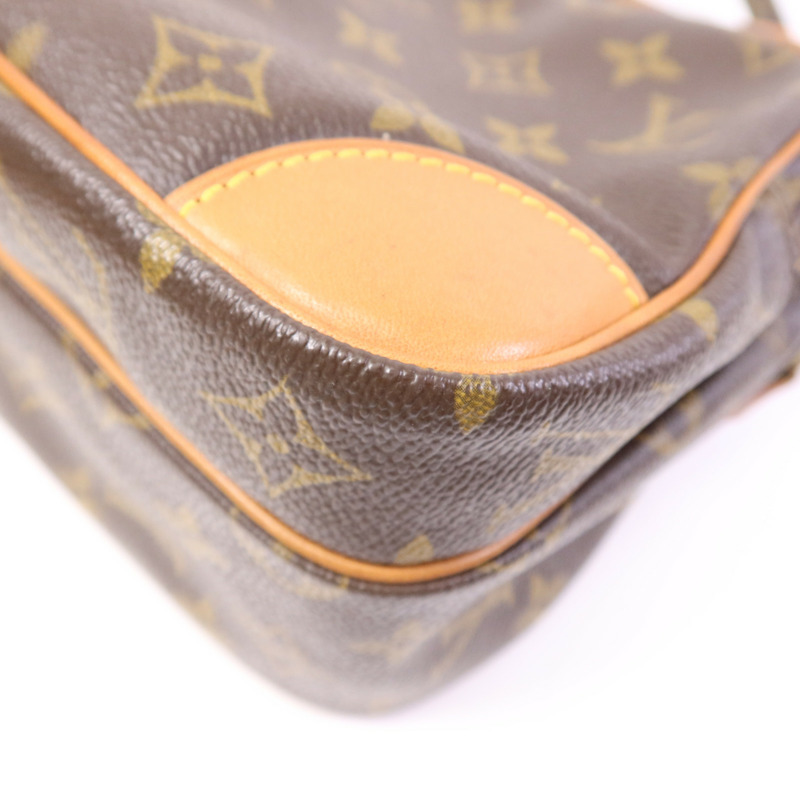 LOUIS VUITTON Monogram Nile金扣肩背袋-4