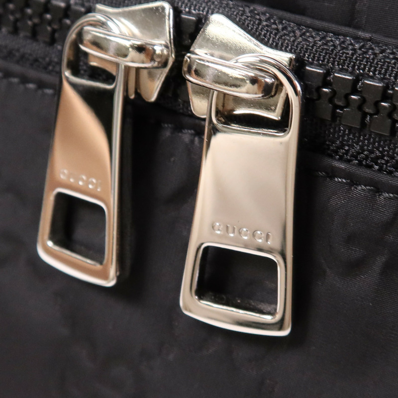 GUCCI 尼龍Shoulder Bag銀扣肩背袋-10