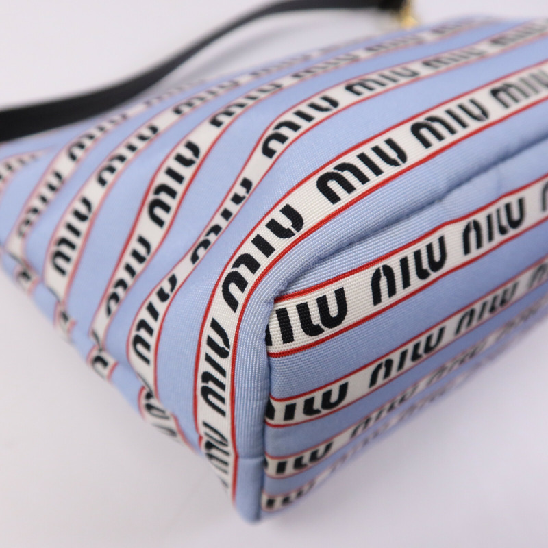 Miu Miu 尼龍Miu Spirit金扣手挽袋-10