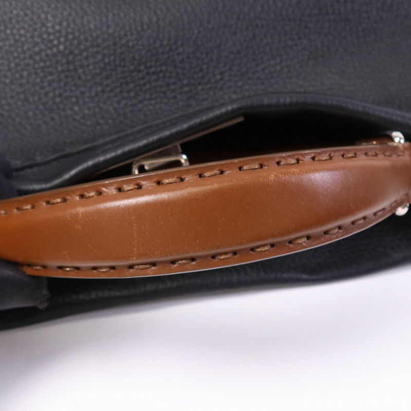 FENDI 牛皮皮革Peekaboo Large銀扣手挽肩背兩用袋-14