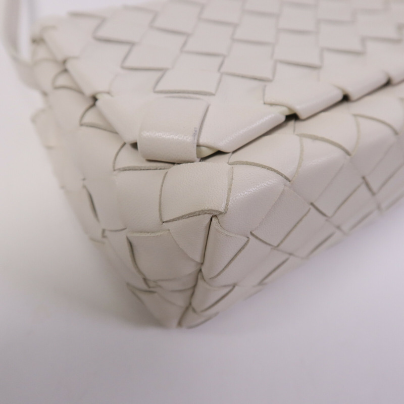 BOTTEGA VENETA 牛皮皮革Shoulder Bag金扣肩背袋-10