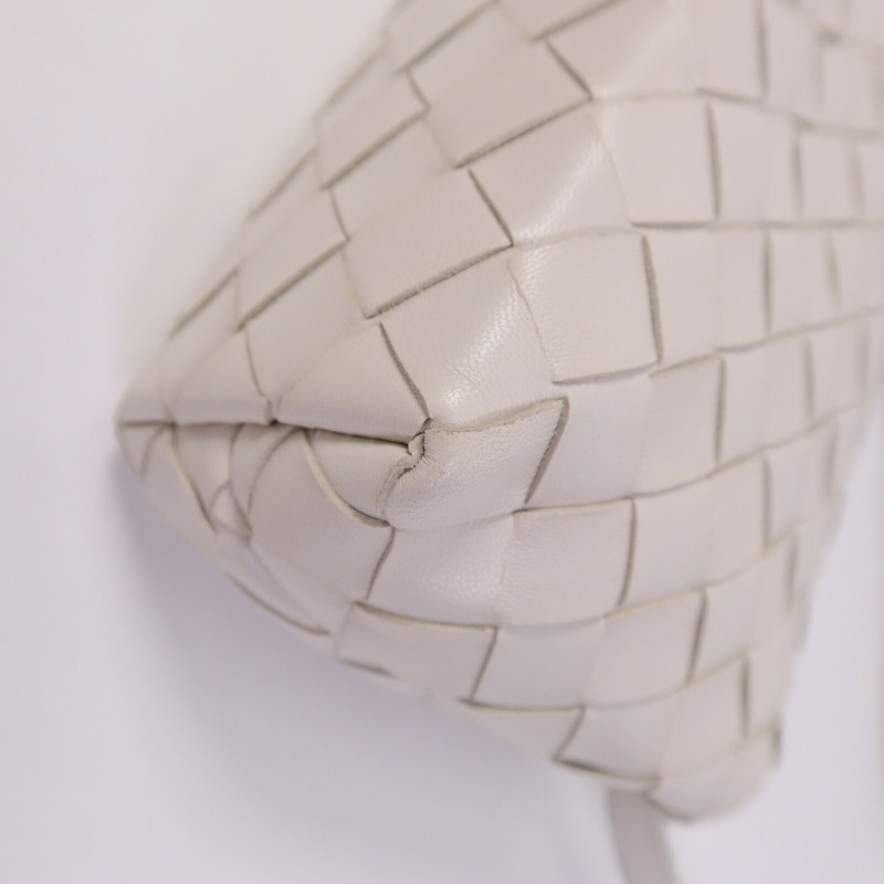 BOTTEGA VENETA 牛皮皮革Shoulder Bag金扣肩背袋-11