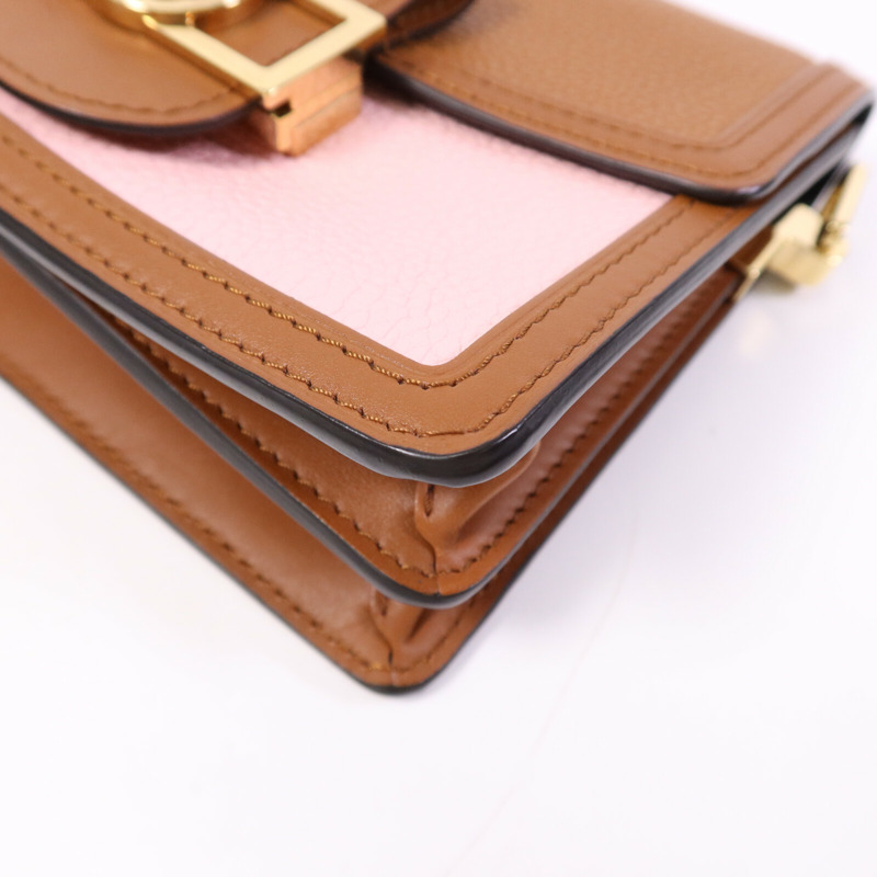 LOUIS VUITTON Taurillon Clemence Mini Dauphine金扣肩背袋-12