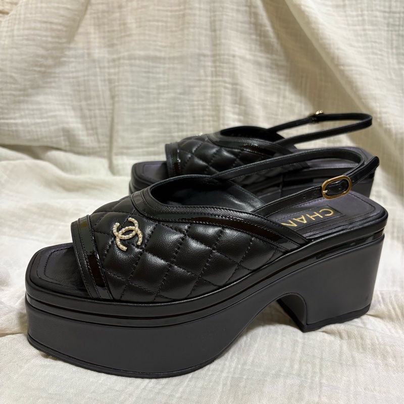 誠可議價 香奈兒 CHANEL 黑色菱格紋 厚底涼鞋-3