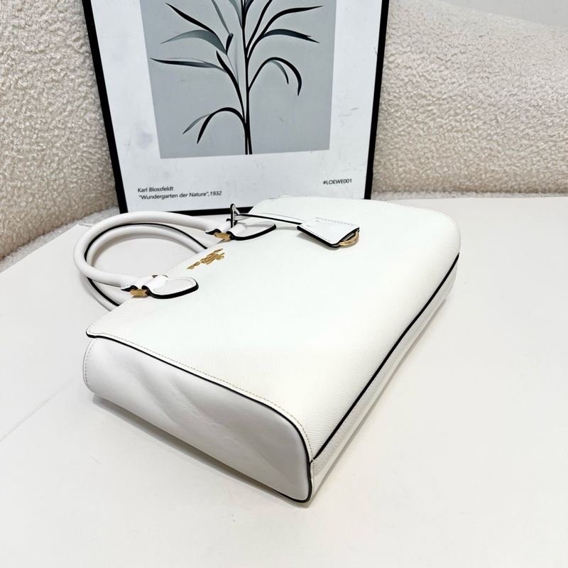 Prada/普拉達 白色十字紋牛皮手提包 小號托特包 日常通勤必備 簡約時尚 尺寸:27.5*-2