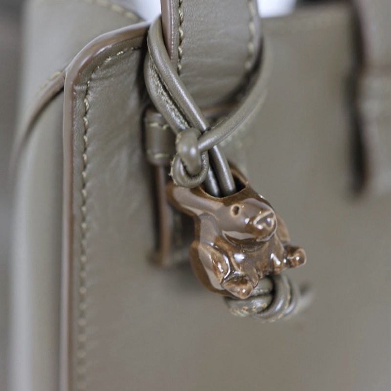 二手LOEWE Hammock 質感霧綠-5