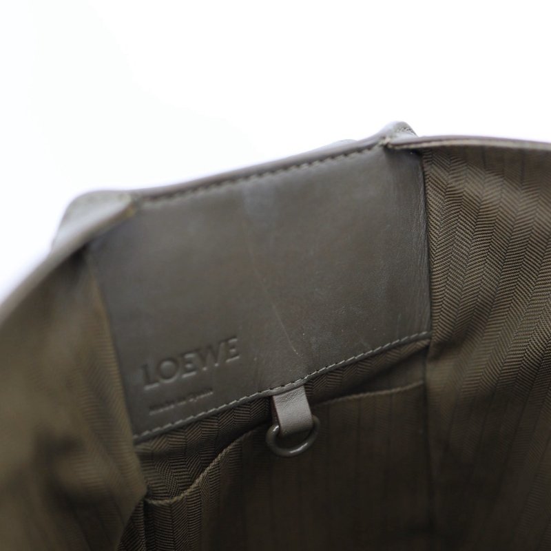 二手LOEWE Hammock 質感霧綠-11