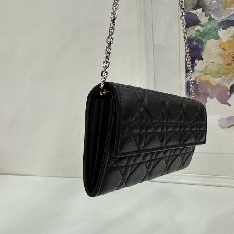 Dior 迪奧黑色菱格鏈條包,woc 小巧精緻,適合日常出門。閒置未使用品 尺寸約21cm寬,3cm厚,高約11cm-4