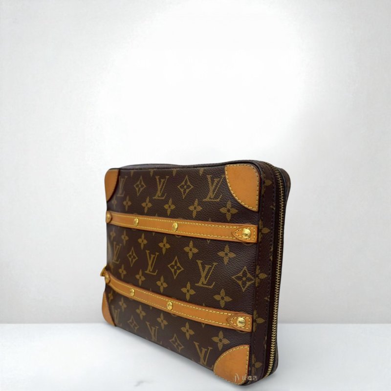 JS0436-LV 原花前雙苯染皮橫條金釦ㄇ拉皮帶環斜背包PM M68494-2